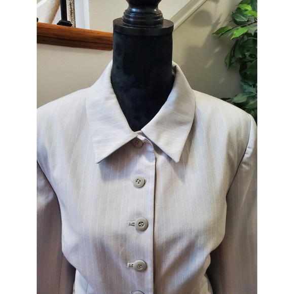 Apostrophe Women's White Polyester Long Sleeve Buttons Front Jacket Size 18 - Picture 2 of 10